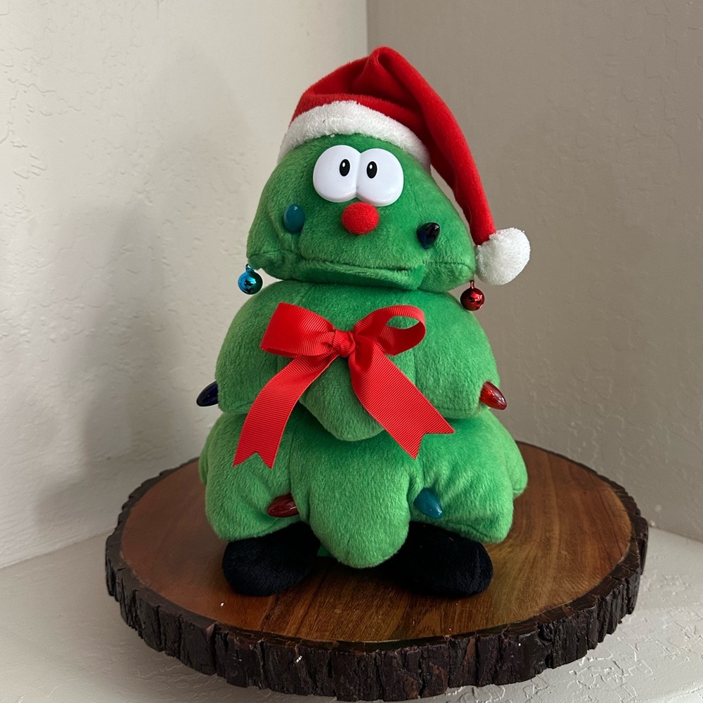 Cuddle Barn Rockin Robbie The Singing and Dancing Christmas Tree, 12"